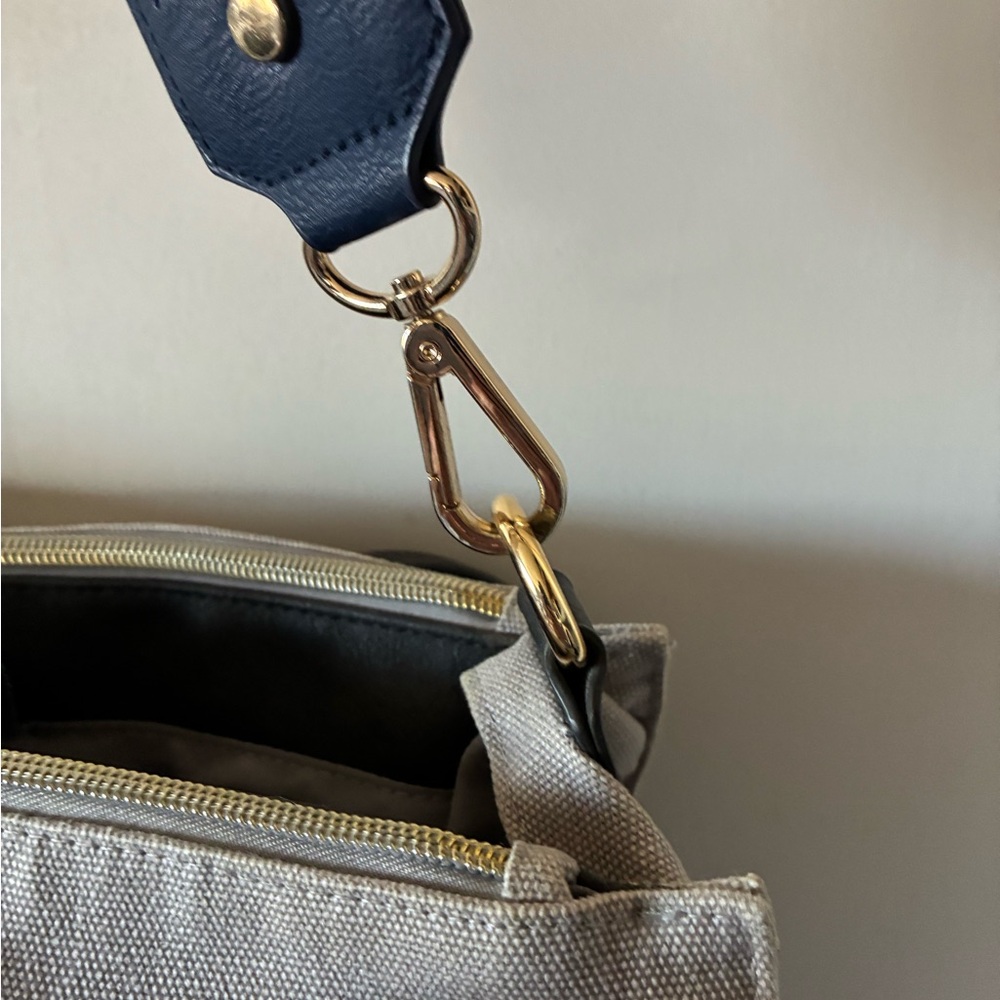 Erin Condren Gray Canvas Tote BodyCross Bag Leather Handles Pink/ navy ad Strap - Picture 9 of 11